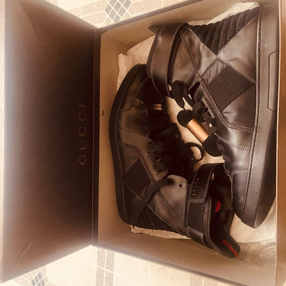 Gucci Other - Gucci Black Sole Sneakers